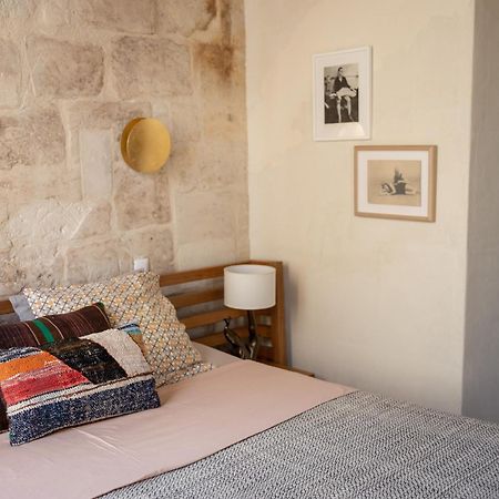 Bon Jour Uzes Leilighet Eksteriør bilde